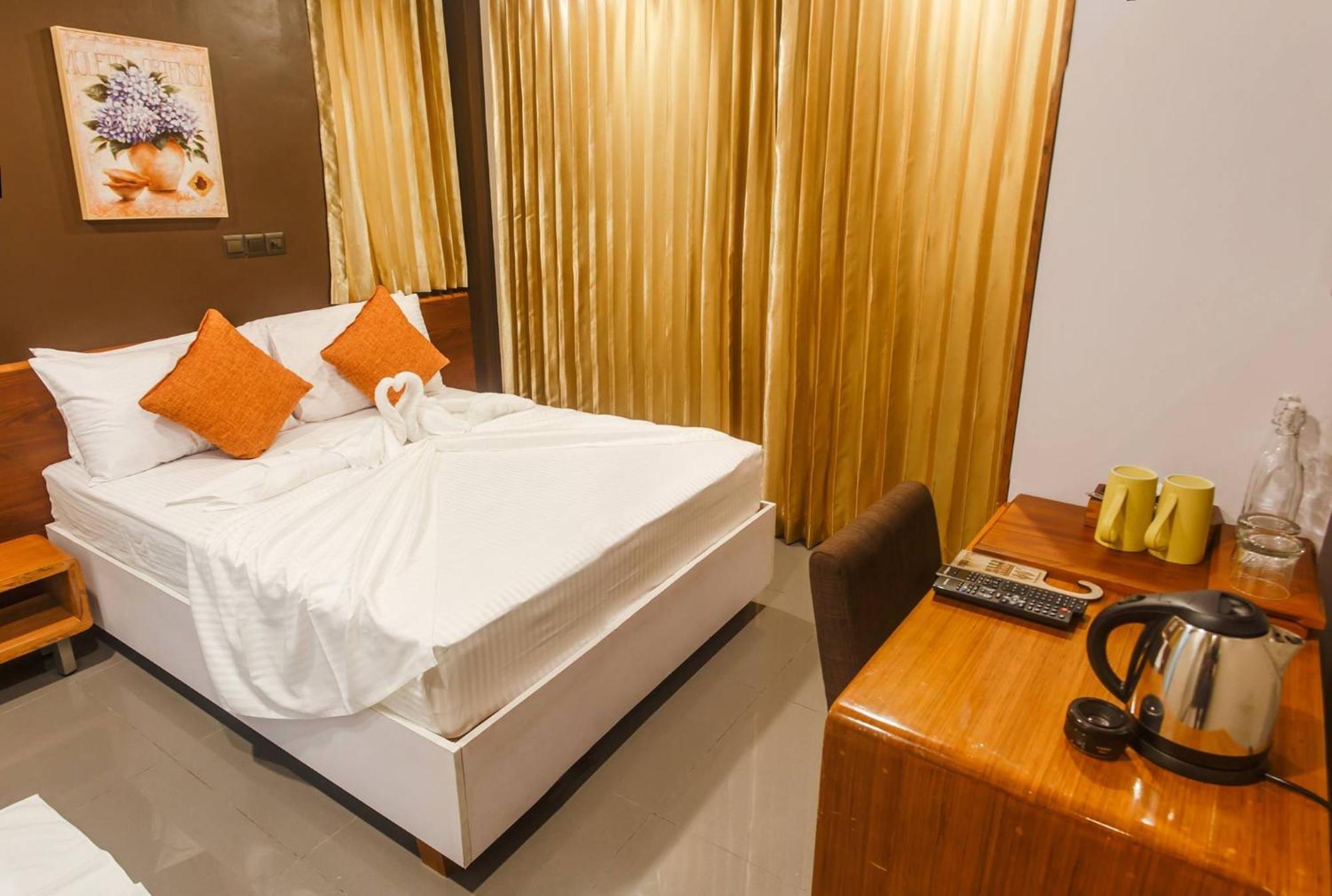 Club Blu Hotell Malé Eksteriør bilde